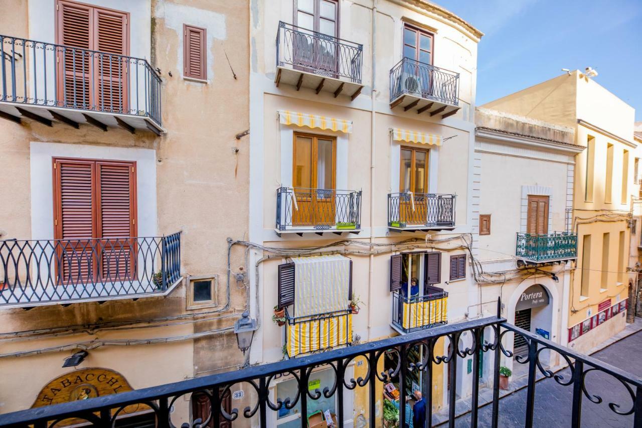 Casa Vacanze Mimi Cefalù Exteriör bild